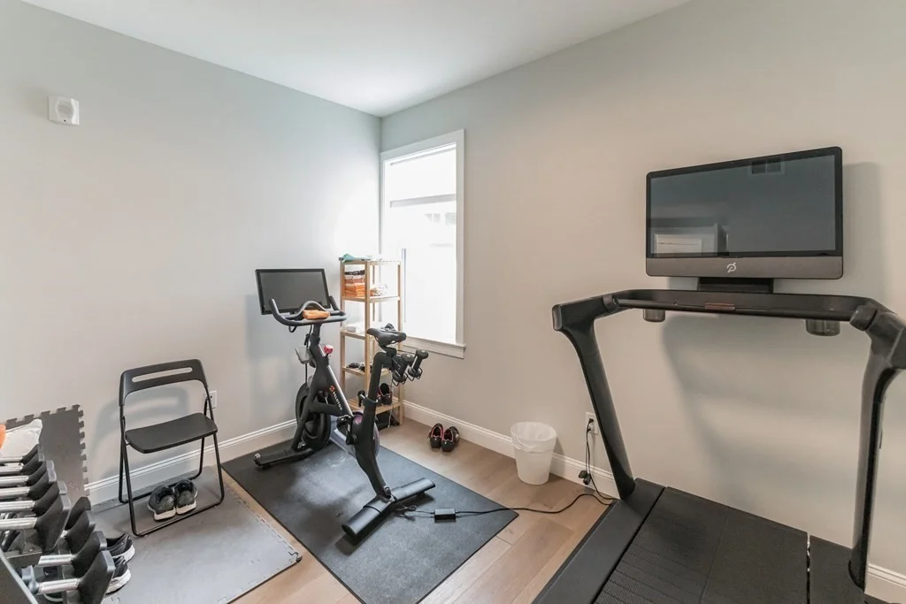 54 Pleasant St, Dorchester