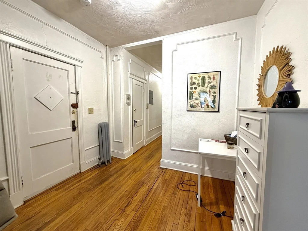 7 Devotion St, Coolidge Corner