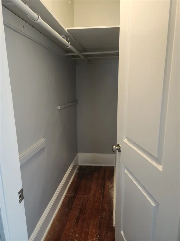 127 Washington, Lynn