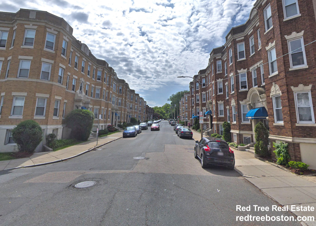 228 Kelton St, Allston