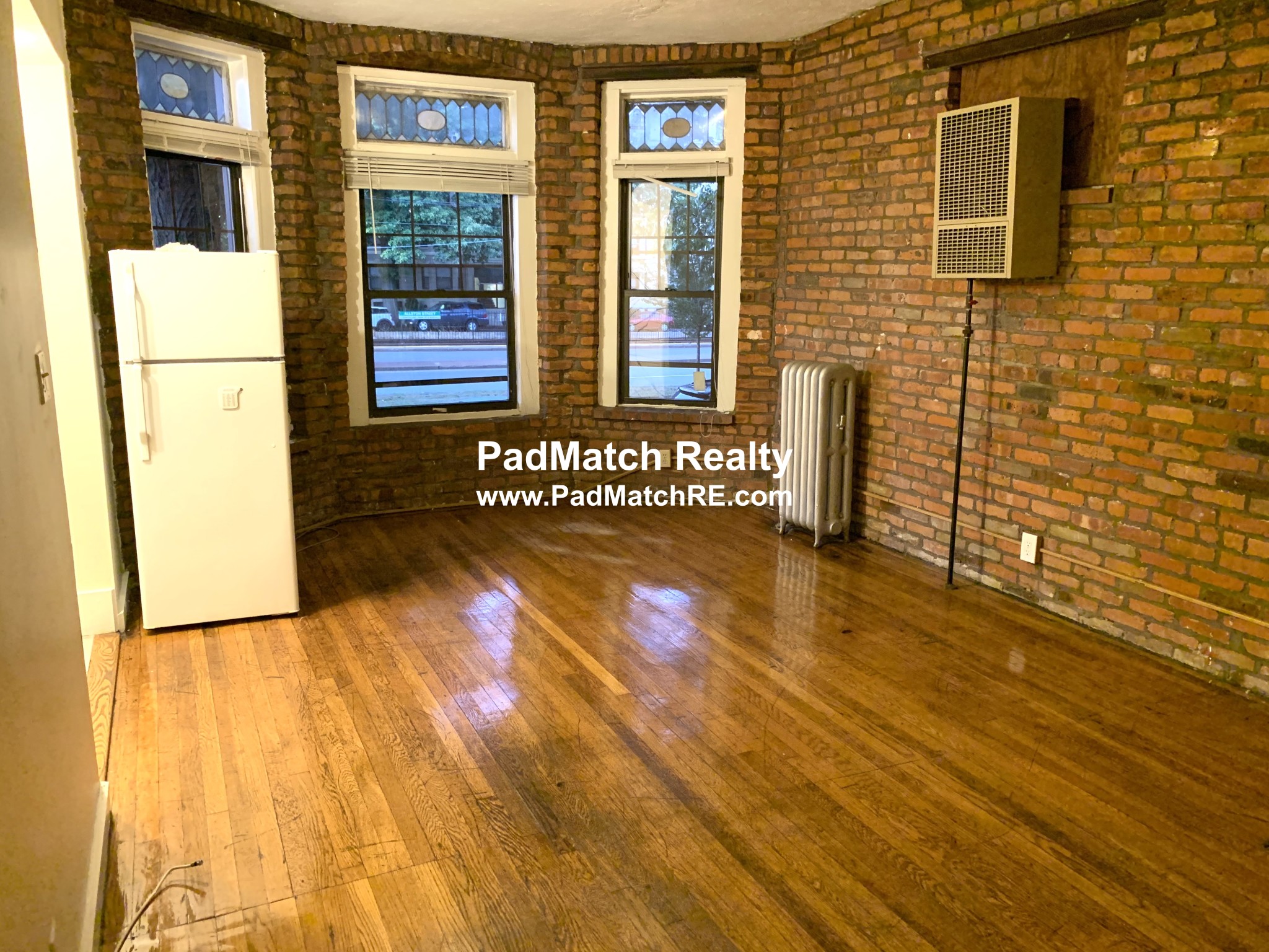 1412 Commonwealth Ave, Brighton