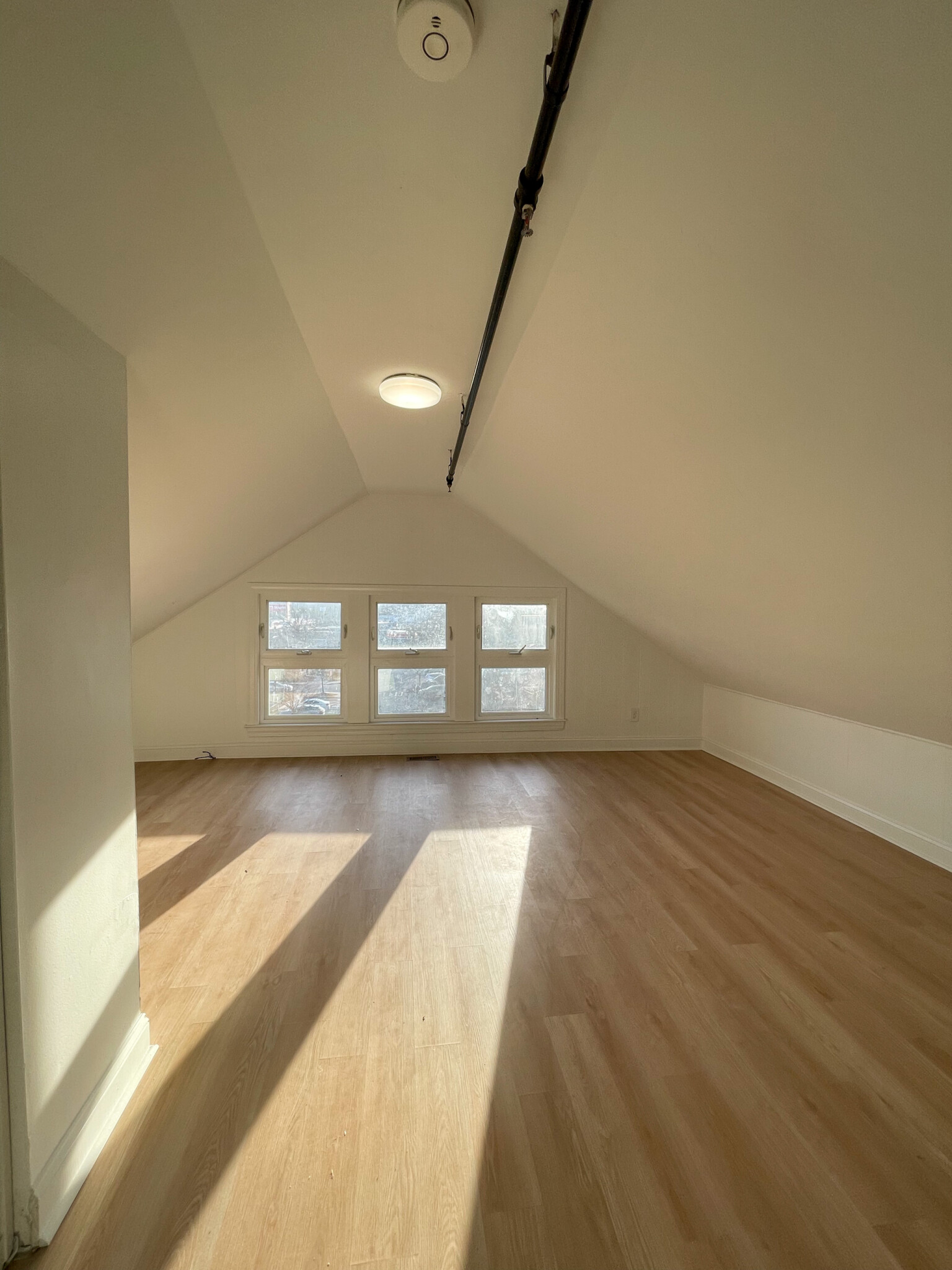 402 Neponset Ave, Dorchester