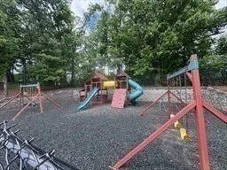 48 Shrewsbury Green Dr, Shrewsbury
