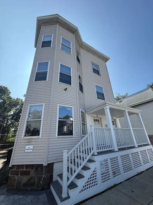 96-98 Blue Hill Ave, Roxbury