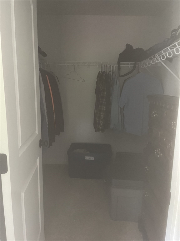 23 Skyview Dr, Millbury