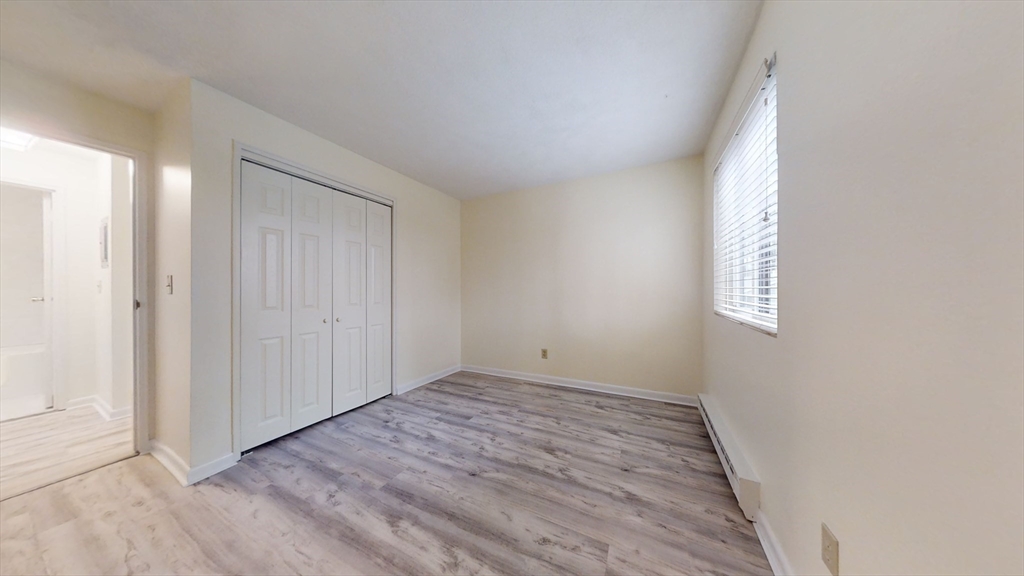 55 Staffordshire Ln, Concord