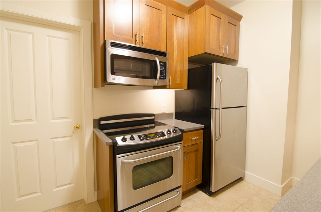 404 Marlborough St, Back Bay