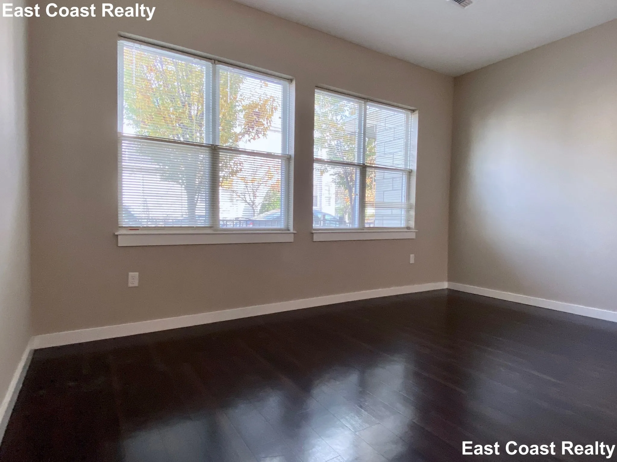 625 Mcgrath Highway, East Somerville