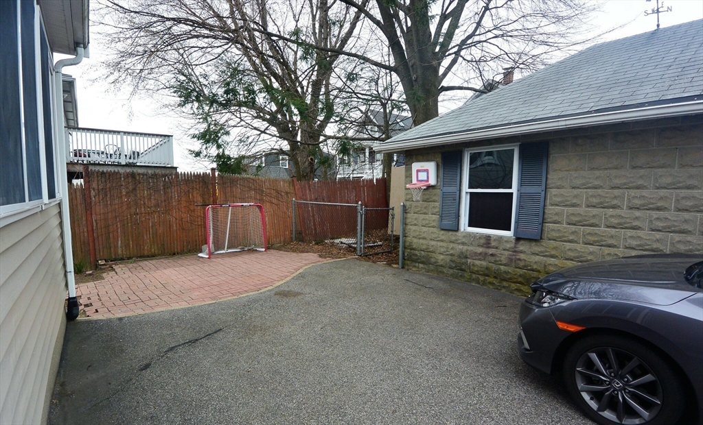 56 Westminster Ave, Watertown