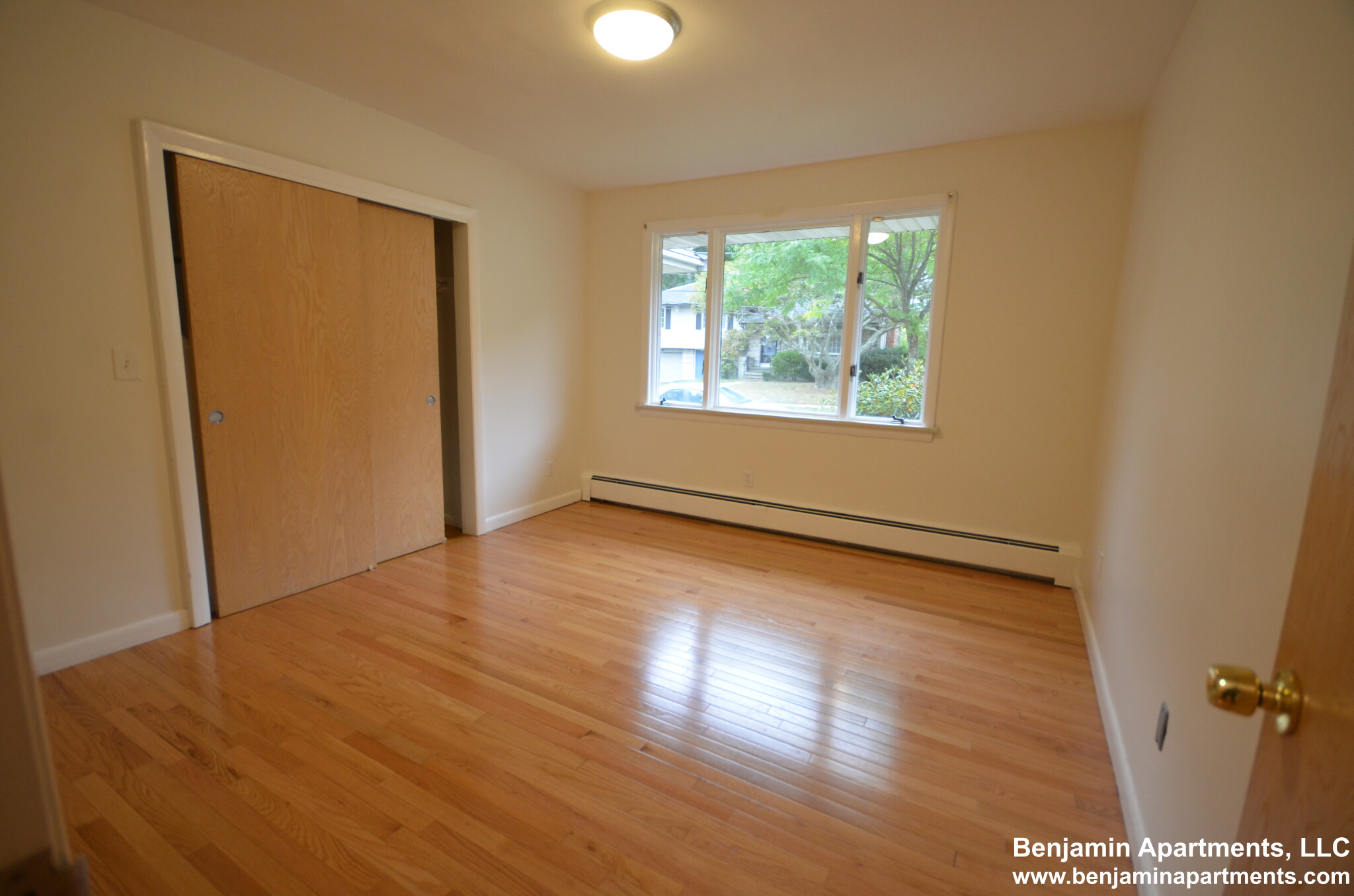 20 Mossdale Rd, Jamaica Plain