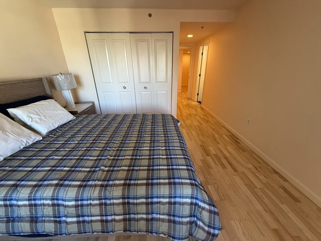 8 Museum Way, East Cambridge