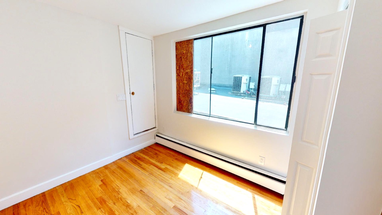 214 Hanover St, North End