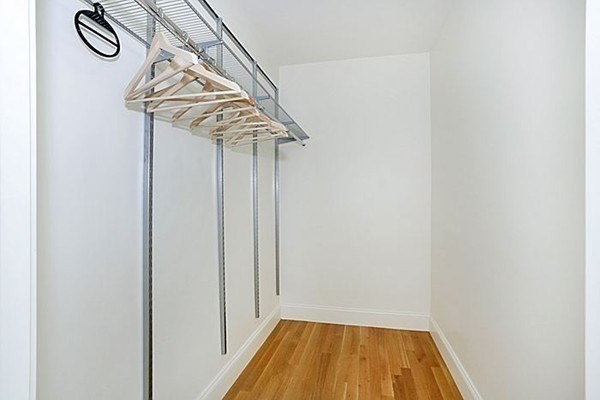 308 Beacon St, Somerville