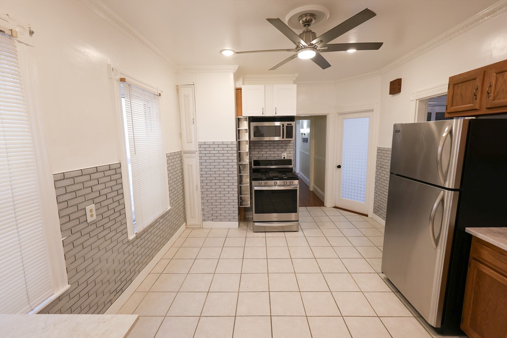 369 Savin Hill Ave, Dorchester