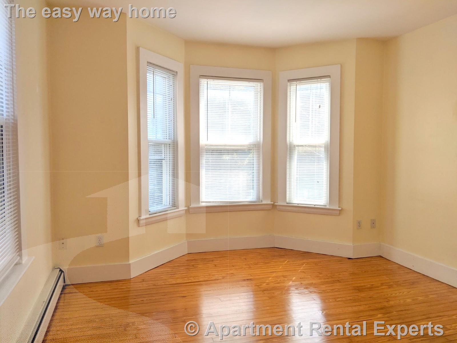 397 Washington St, Ward Two