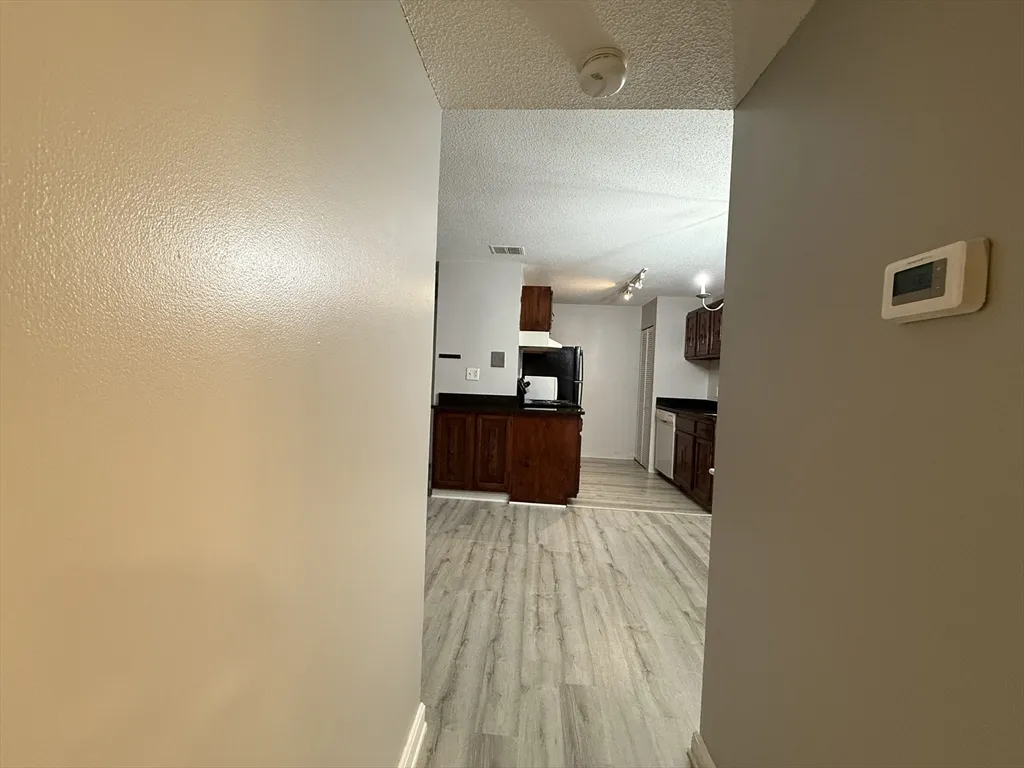 34 Walden Dr, Natick