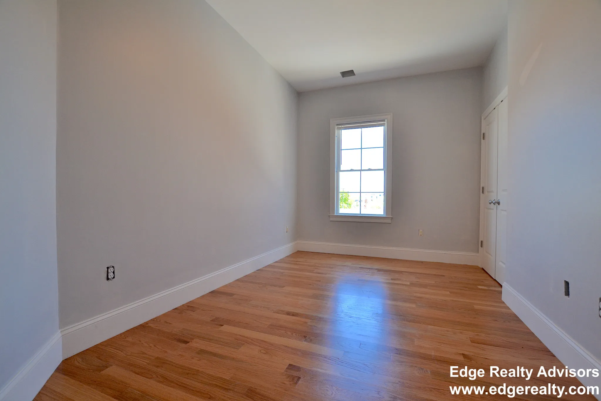 4 Islington St, Allston