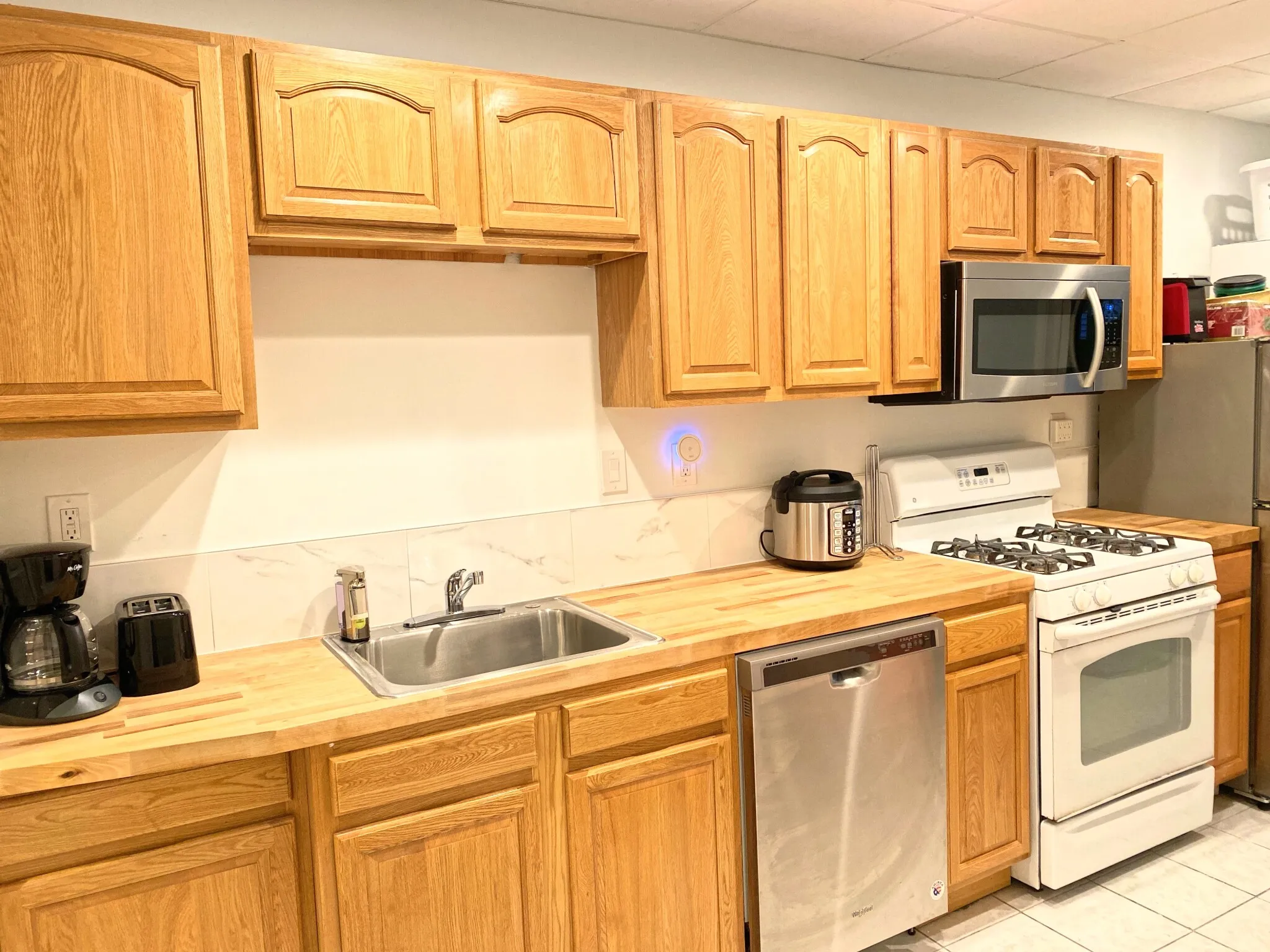 130 West 8th St, South Boston