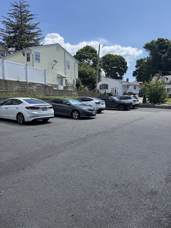 112 Harvard St, Glendale