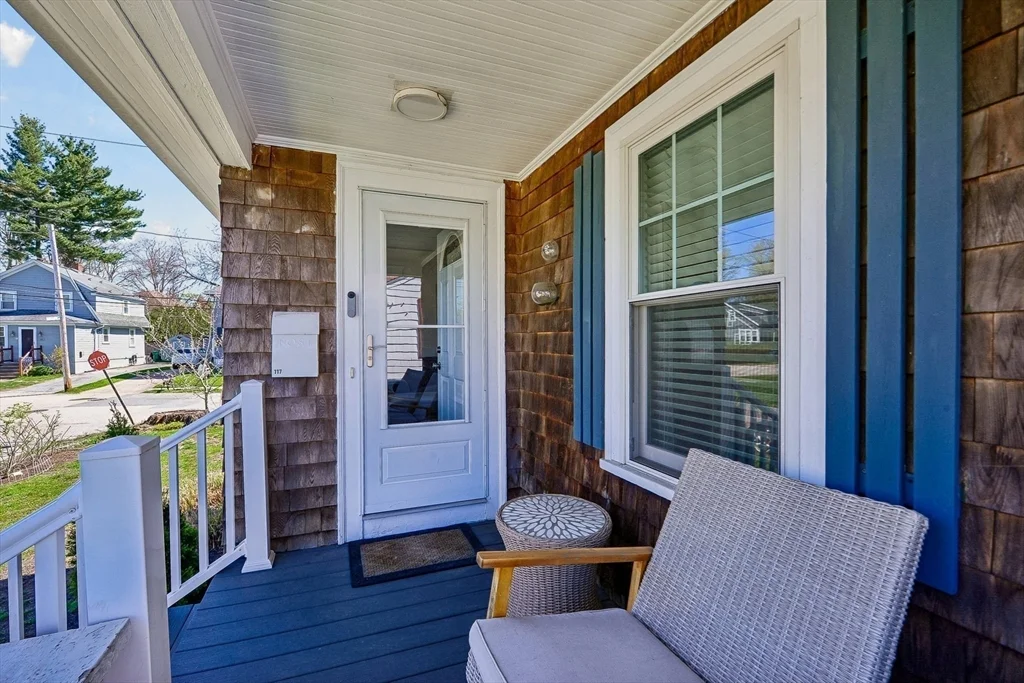 117 S Atlantic Ave, Warwick