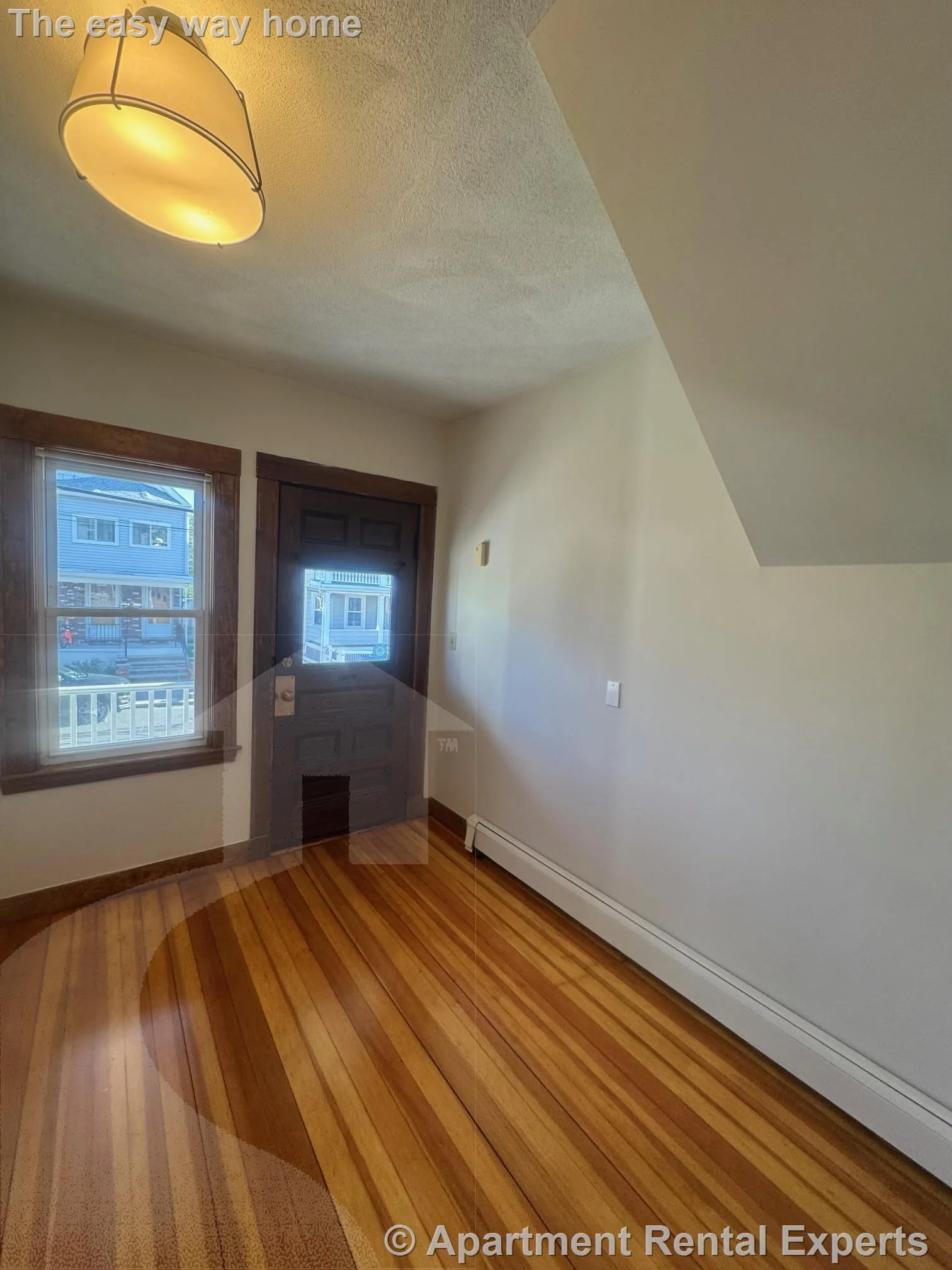 29 Frederick Ave, Tufts