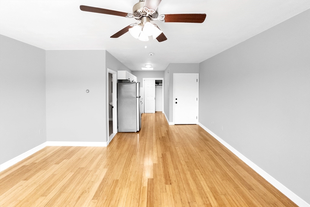 39 Willow St, West Roxbury