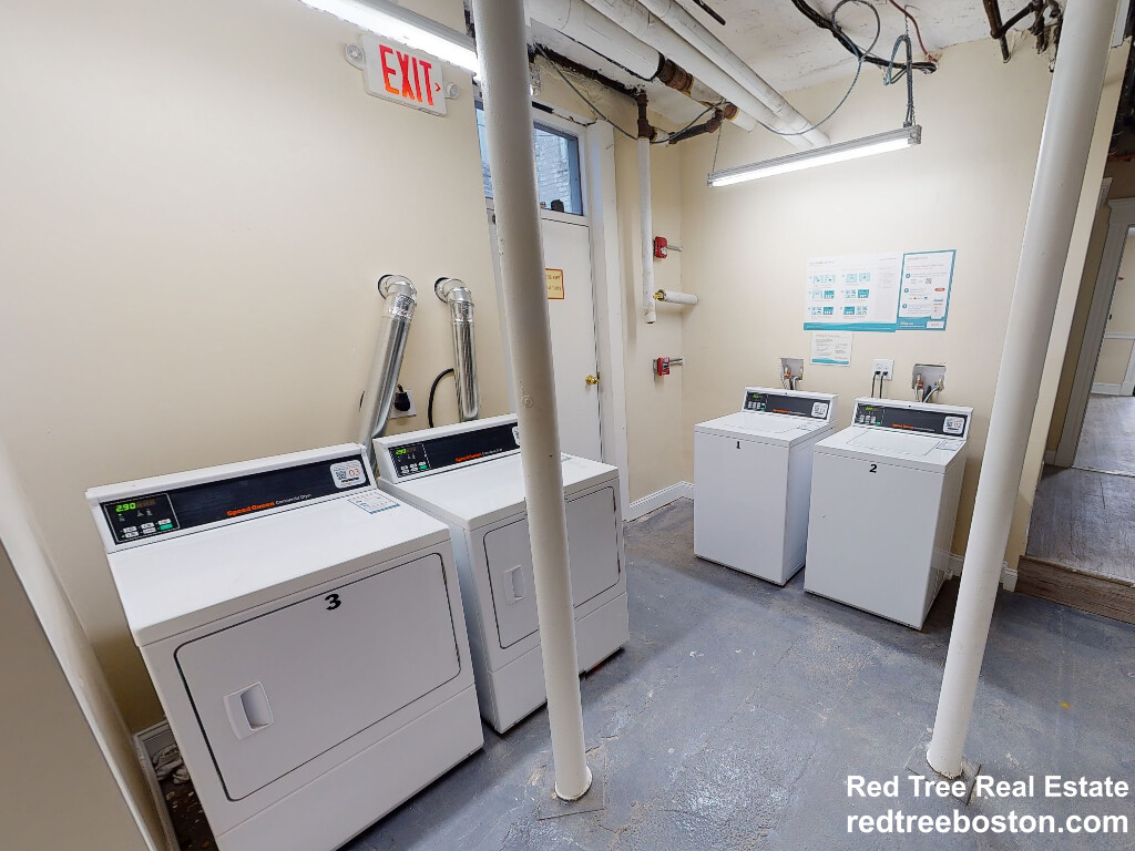 123 Sutherland Rd, Brighton