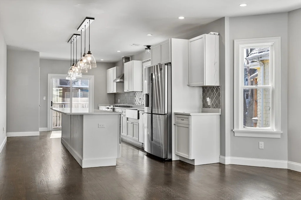 83 Centre St, Dorchester