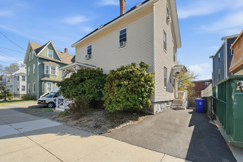 57 Wyoming, Forestdale