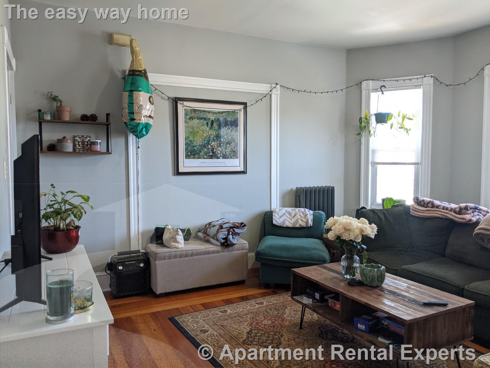 41 Belknap St, Teele Square