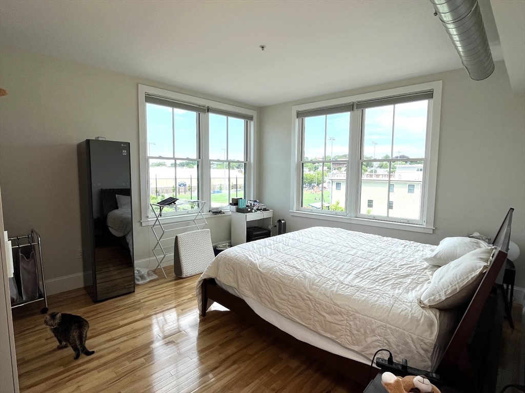 43 Park St, Somerville