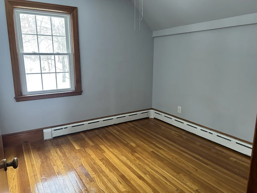 43 Depot St, Milford