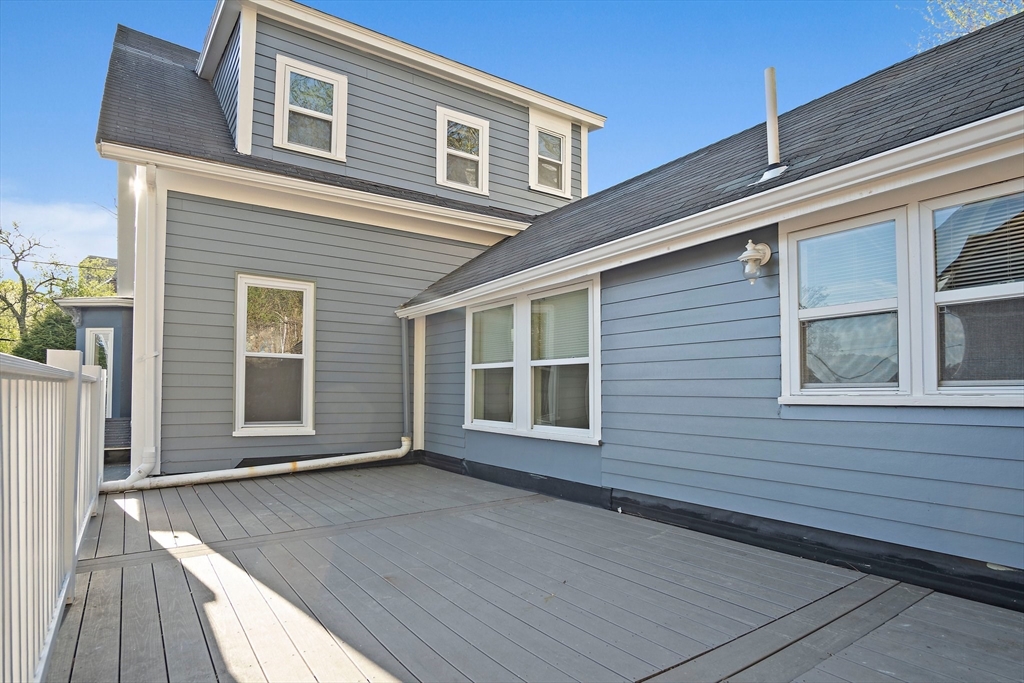 83 Marvin Rd, Melrose