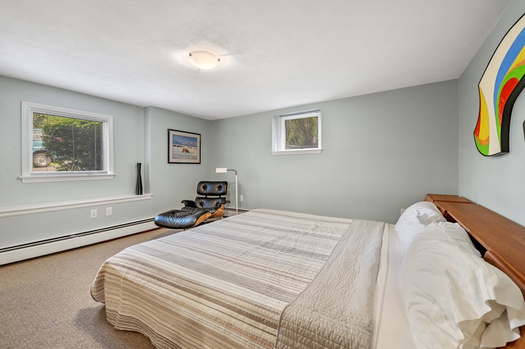 66 Prospect St, Marblehead