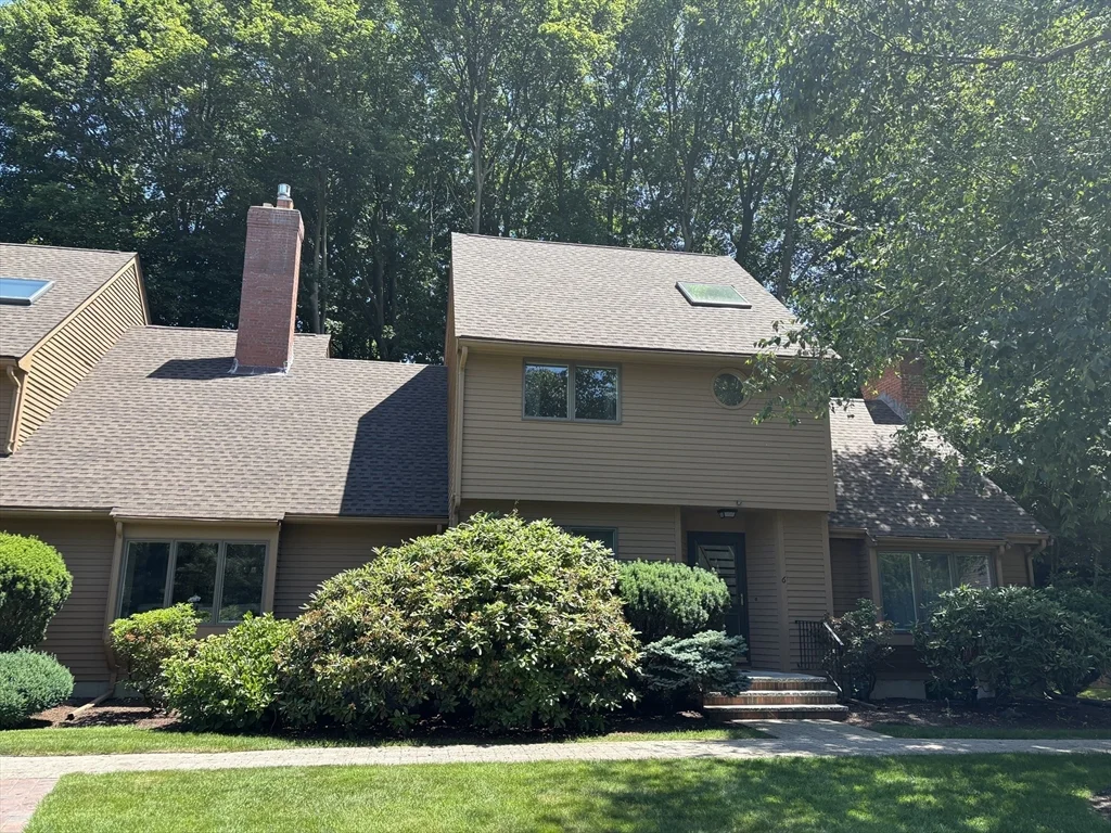 22 Grove Pl, Winchester