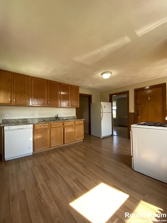 51 Aldie, Lower Allston