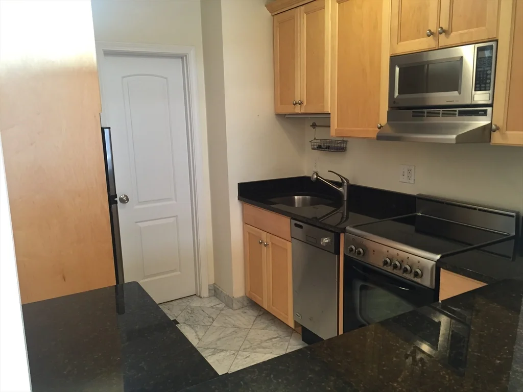 185 Beacon St, Back Bay