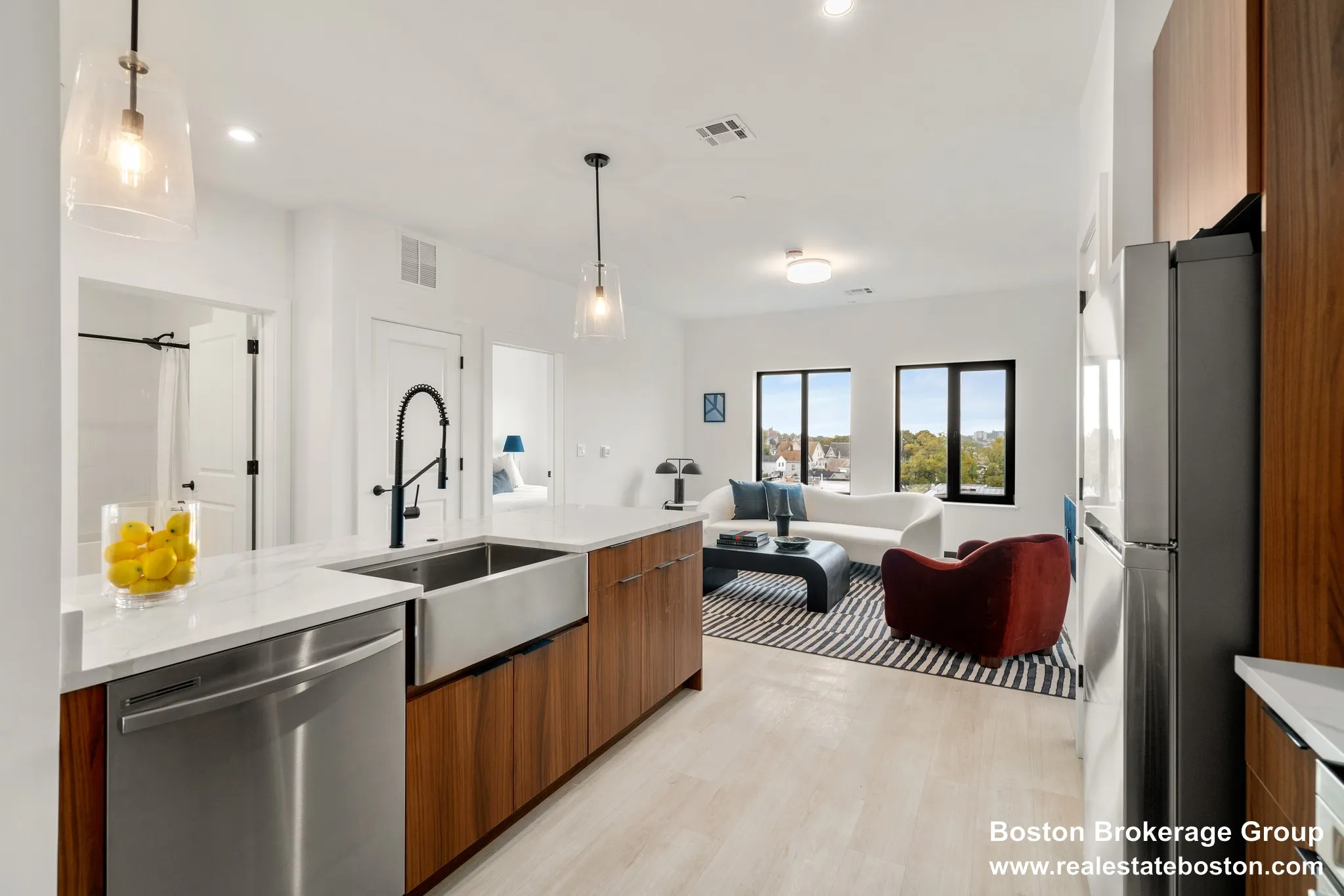 600 Broadway, Everett