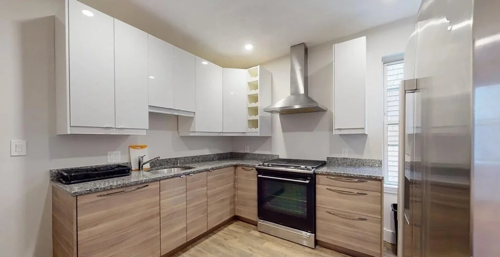 33 Edison Green, Dorchester