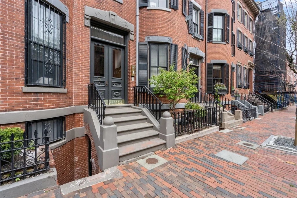 35 Milford St, South End