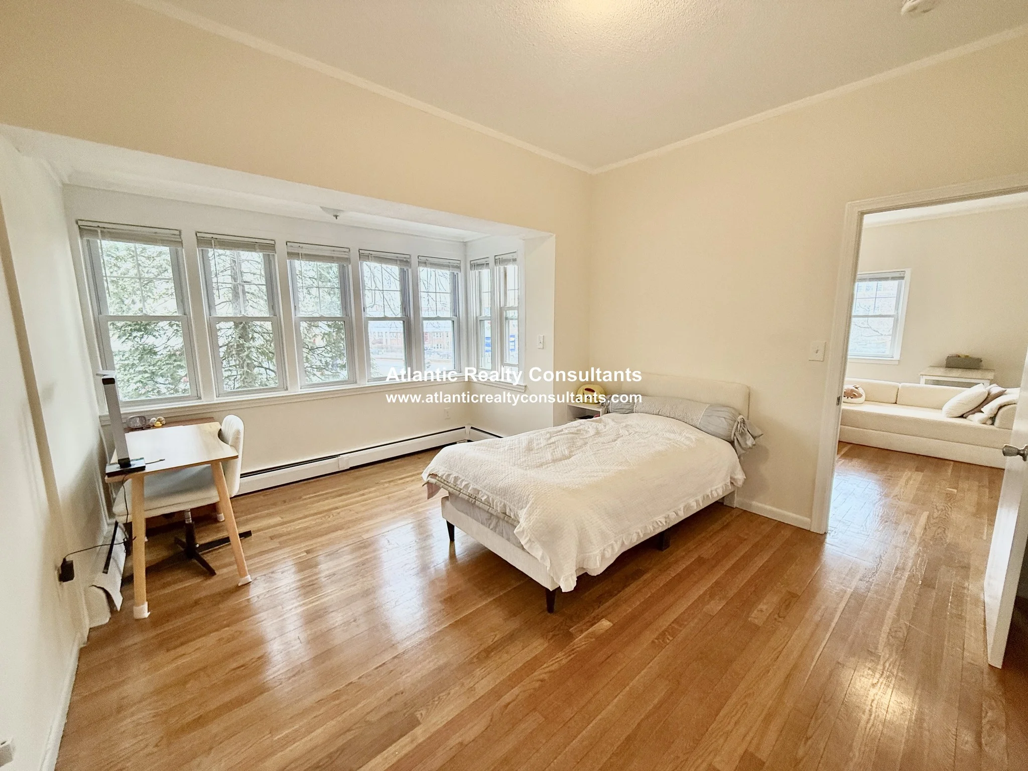 2018 Commonwealth Ave, Brighton