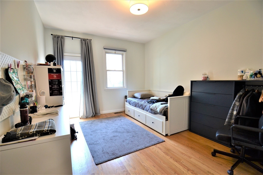 179 Putnam St, East Boston