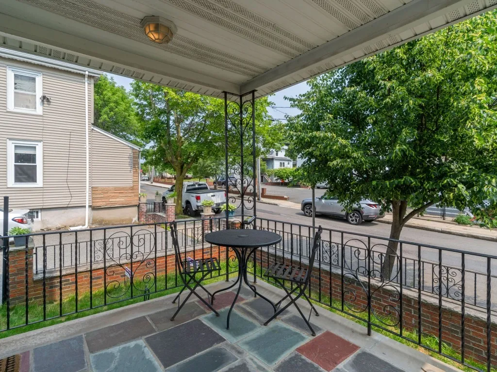 58 Oliver St, East Somerville