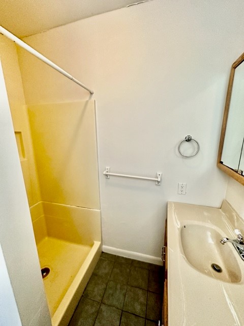 2 Foster Ct, North End