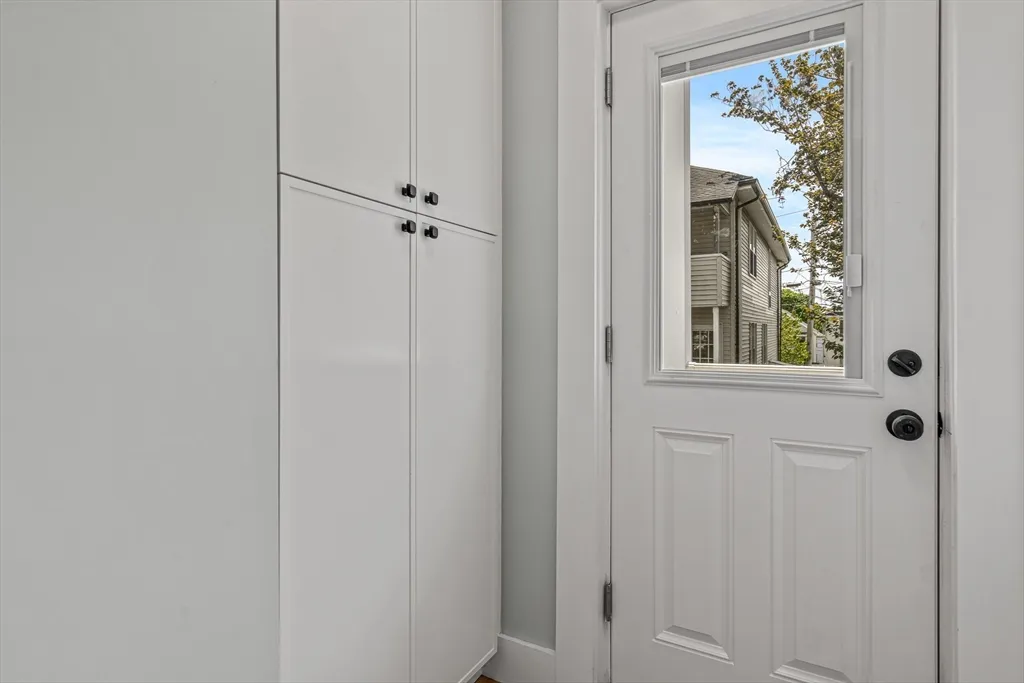 44-46 Woods Ave, West Somerville