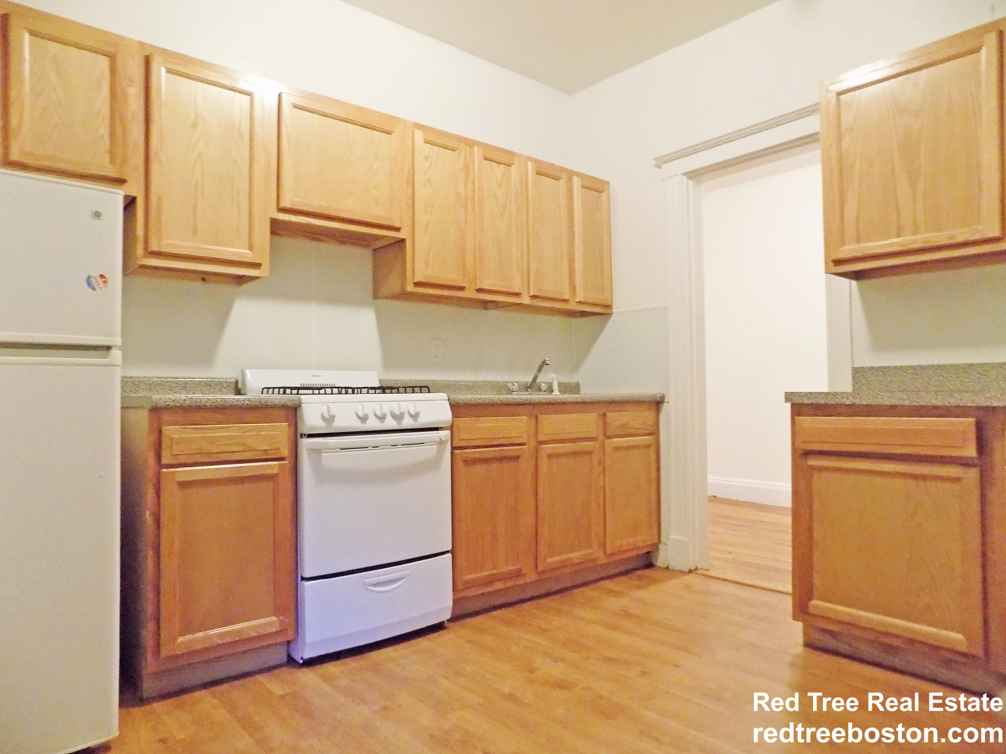 1810 Commonwealth Ave, Brighton