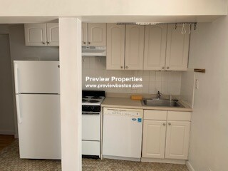 199 Strathmore, Brighton