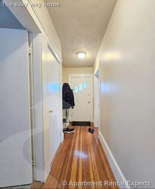 91 Frederick Ave, Tufts