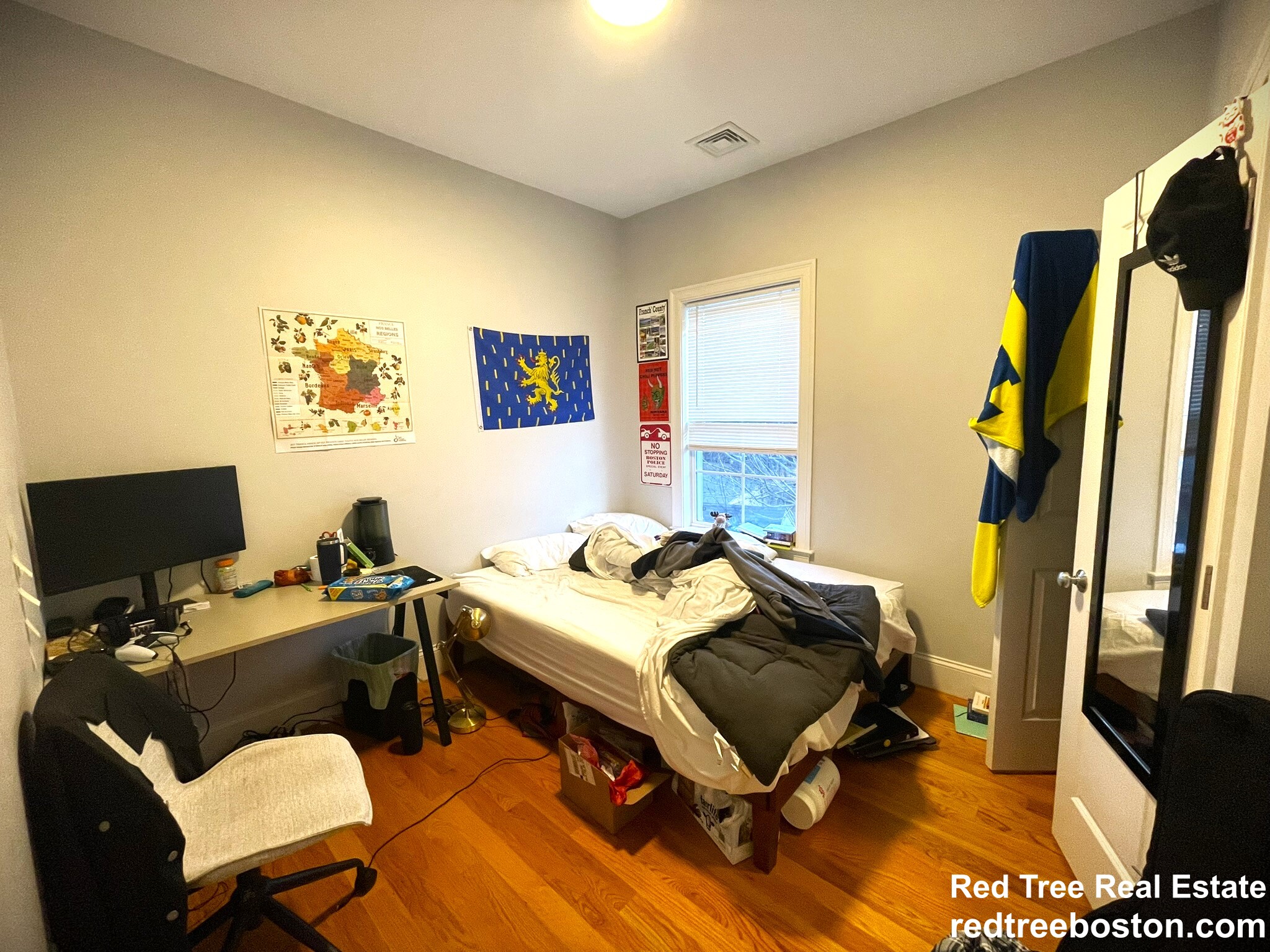 8 Islington St, Allston