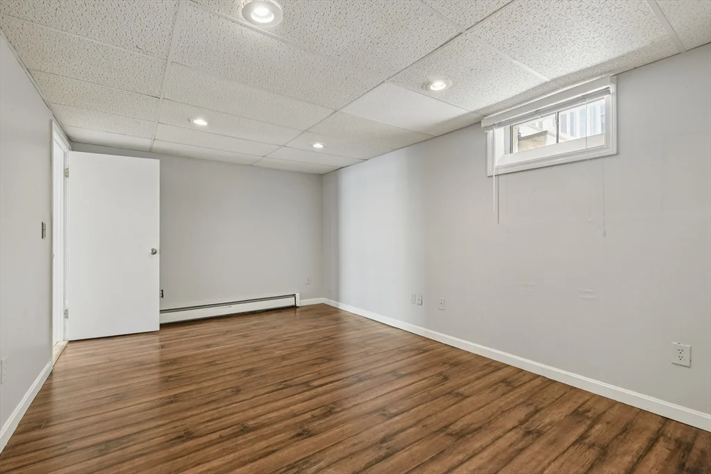 35 Springvale Ave, Chelsea